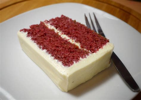 This cake has a wonderful red. Resep Red velvet cake oleh mamari - Cookpad