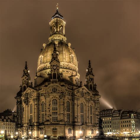 Frauenkirche zu dresden ✞ dresdens altes und neues wahrzeichen nach den entwürfen von george bähr ✞ lesen sie hier mehr. Frauenkirche Dresden Foto & Bild | deutschland, europe ...