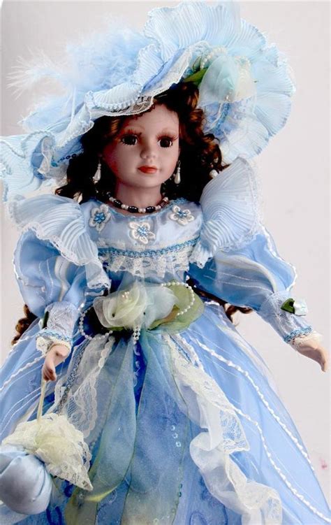 Collectible Porcelain Victorian Princess Doll Blue Dress 22h Les