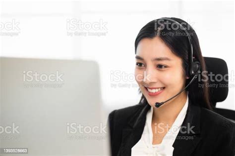 Call Centre Female Operator Smiling Asian Business Woman Receptionist Wearing Headphone Video