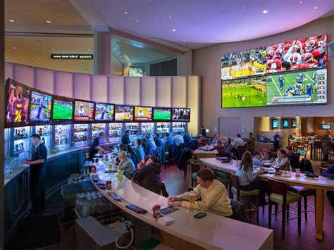 Americas Most Upscale Sports Bars Business Insider