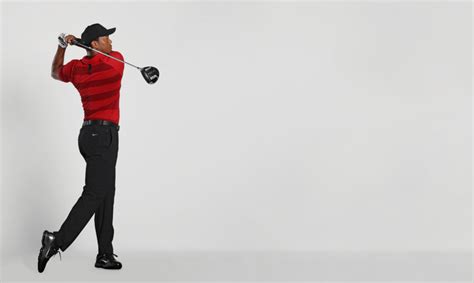 An Exclusive Look At Tiger Woods New Swing With Images Tiger Woods