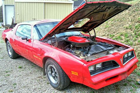 1977 Pontiac Trans Am Red