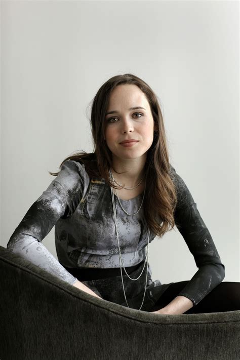 Ellen Page Whip It Promotional Photoshoot Hq Ellen Page Photo