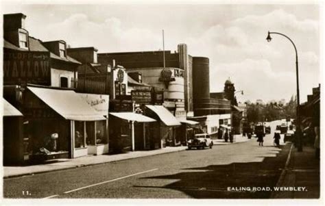 1950s Ealing Road Wembley With The Regal Cinema In The Middle Of Photo