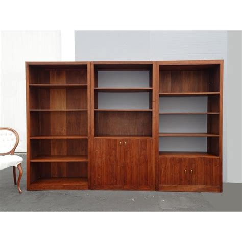 Free for commercial use no attribution required high quality images. Vintage Mid Century Danish Modern Walnut Three Section ...