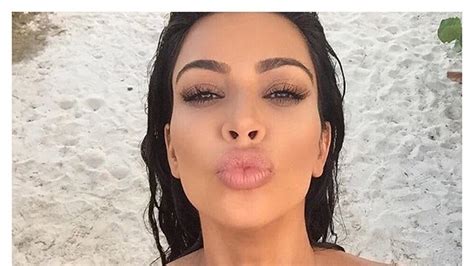 how kim kardashian west gets the perfectly lit selfie vogue