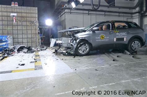 Peugeot 3008 Euro Ncap Crashtest 2016 Auto Bild