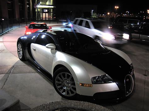 Bugatti Veyron A 13 Million Dollar Car A 13 Million Flickr
