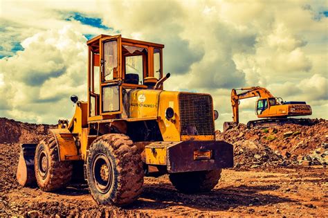 Heavy Construction Equipment Hauling & Transportation | United States of Freight