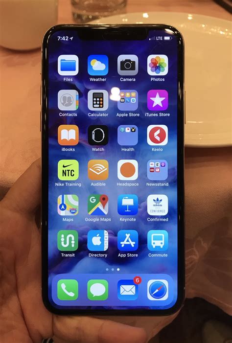 New Iphone X Photo Shows The Ugly Top Notch In All Its Glory