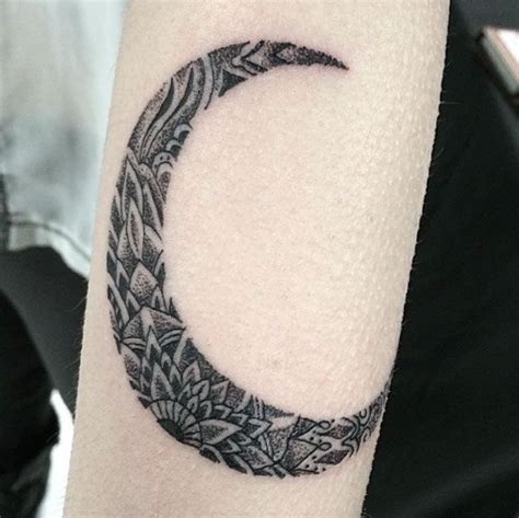 160 Meaningful Moon Tattoos Ultimate Guide November 2022 Moon