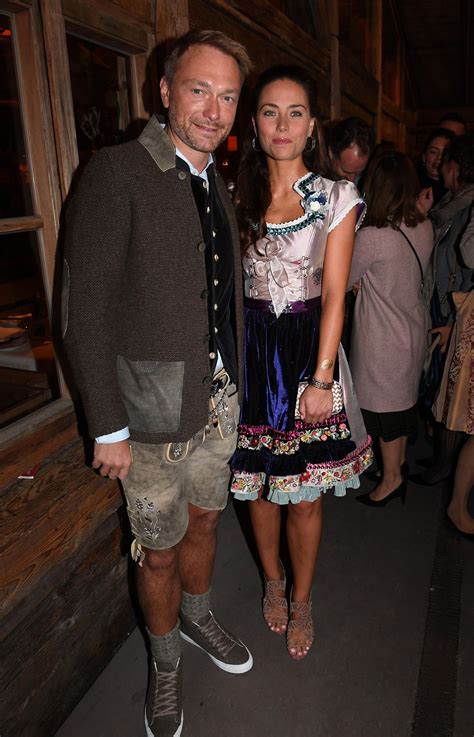 How tall is franca lehfeldt? Oktoberfest 2018: Diese Stars feiern auf der Wiesn | STERN.de