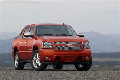 2014 Chevrolet Avalanche Wallpapers Carsbackground
