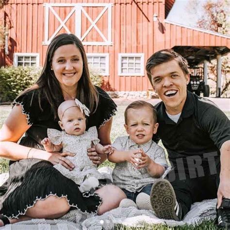 As most people are aware of by now, matt roloff for those of you watch tlc's little people, big world, you're probably making the same .and? face you'd make if i told you that water is wet, the. 'Little People, Big World': What Does Zach Roloff Do for a ...