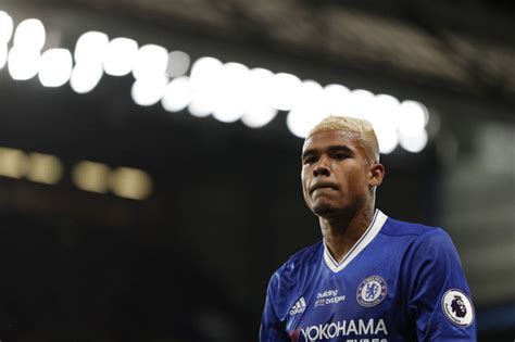Hasan mor hocanın konu ile ilgili açıklaması şu yönde: Fenerbahçe'de gündem Emre Mor ve Kenedy | Futbol Haberleri