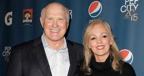 Who Is Terry Bradshaw Married To After Three Failed Marriage Know