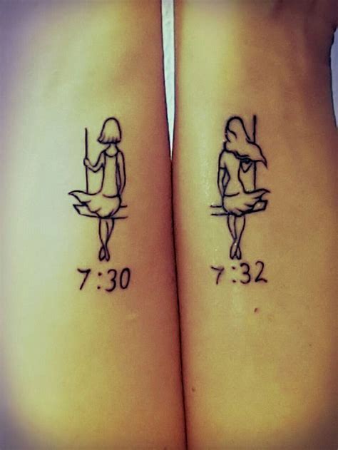 Dann präsentiere dich und deine kunstwerke im tattoo netzwerk, erweitere deinen kundenstock. 👭💕 Geschwister Tattoo ; Handgelenk Tattoo | Geschwister ...