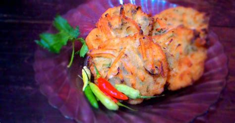 Resep ote ote porong ini istimewa banget buat saya, makanan ini adalah kuliner legendaris buat orang2 yang tinggal di surabaya dan jawa timur. Resep ote-ote surabaya oleh Bunda Shelvia - Cookpad