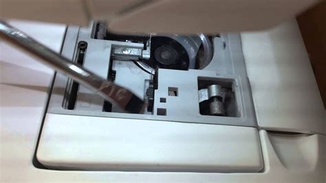 Husqvarna Viking Bobbin Case Knife Cleaning Viking Sewing Machine
