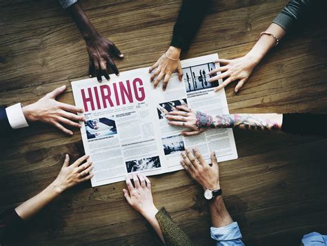 Recruiting Email Templates to Attract the Best Talent - Pipefy