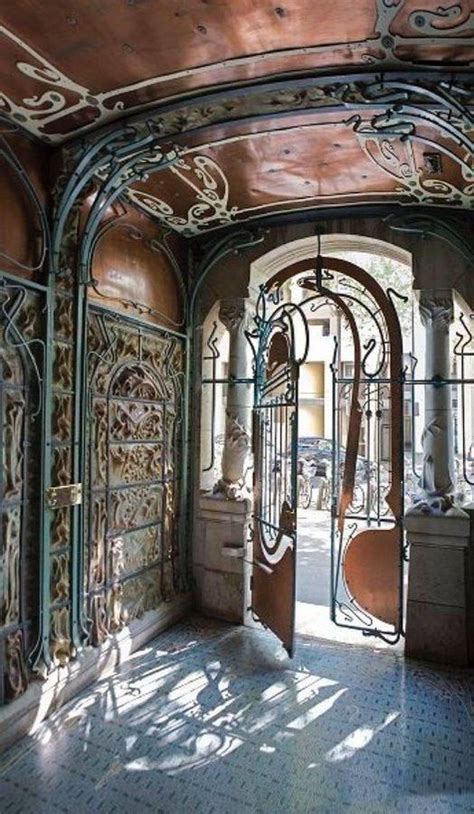 𝐕𝐢𝐜𝐭𝐨𝐫𝐢𝐚𝐧 𝐇𝐨𝐮𝐬𝐞𝐬 (@HousesVictorian)