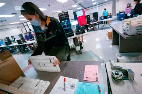 Arizonas Cochise County Supervisors Certify Election After Court Loss