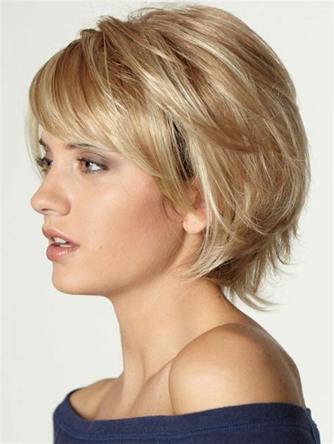 Les tendances dans la coupe cheveux courts femme 50 ans. 1001 + variantes de coupe courte blonde pour rafraîchir ...