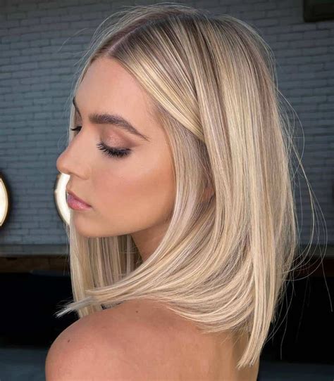Straight Blonde Hairstyles Thatll Make You Want To Go Blonde Summer Blonde Hair Straight