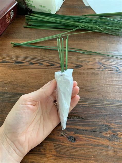 Dollar tree diy farmhouse spring floral decor youtube. DIY Farmhouse Carrots in 2020 | Farmhouse diy, Dollar tree ...