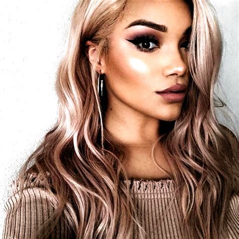Feel like a precious rose gold pearl, with one of these rose gold hair color ideas. Terrific Photographs Rose Gold Hair ombre Style If you've checked out the curly hair coloring ...