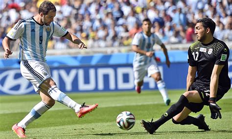 Argentina 1 0 Iran World Cup 2014 Group F Match Report Football The Guardian