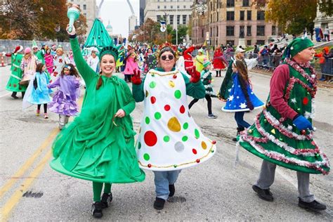 Americas Best Worst And Wackiest Thanksgiving Parades Fodors