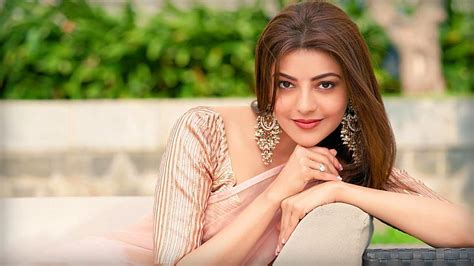 X Px Free Download HD Wallpaper Actresses Kajal Aggarwal Wallpaper Flare