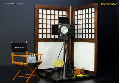 Would you had wished a 18wheelers came and whack into this? Hoh's Collectibles: PRE-ORDER EnterBay Bruce Lee Game of ...