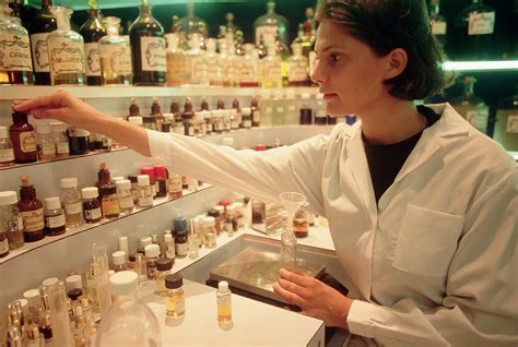 Career As A Fragrance Chemist Perfumer