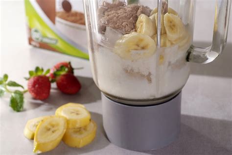 If you've made it this far in life, chances are strong that you may live into your 80s or even 90s. FUTURELIFE® Smart food™ Banana and Chocolate smoothie