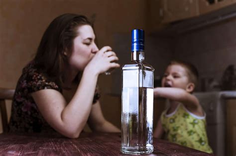 Alcohol And Child Abuse A Tragic Combination Alcohol Rehab Guide