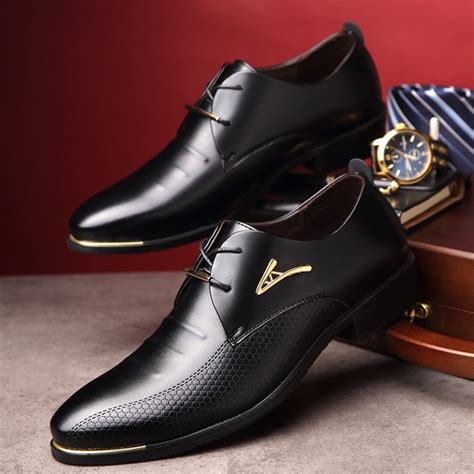 luxury Brand Classic Man Pointed Toe Dress Shoes Mens Patent Leather
