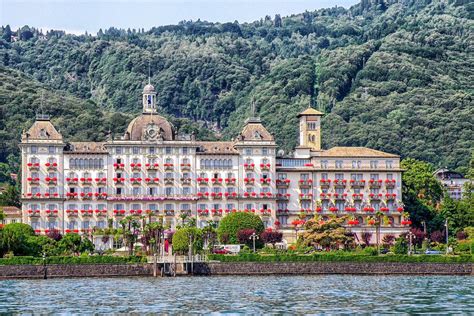Im piemont hat sich ein schwerer unfall ereignet: Lago Maggiore Sehenswürdigkeiten: diese 7 schönen Orte ...