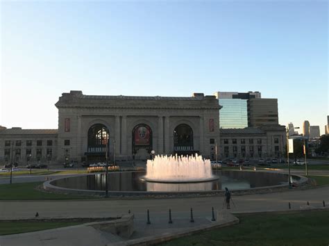 Kansas City Is Known As The City Of Fountains Take The Kc