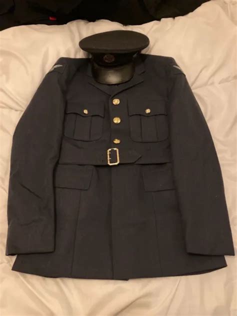British Royal Air Force No Rank Service Dress Uniform Tunic With Cap