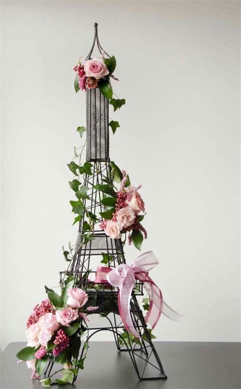 Featuring an assortment of trendy pink and black decorations and novelty items featuring the eiffel tower, these party supplies will make your guests feel like they're in paris for the day as soon as they step foot in your soiree. Paris theme table decor | Paris themed bedroom, Paris ...