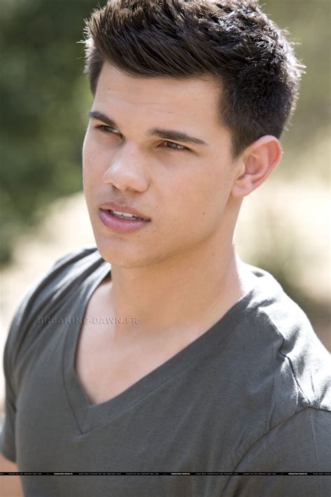Taylor Lautner - Twilight Series Photo (8558423) - Fanpop