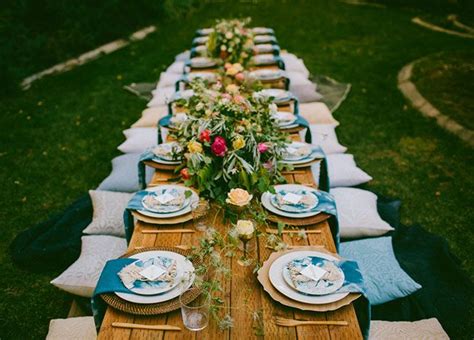 10 Tips To Throw A Boho Chic Outdoor Dinner Party Outdoor Dinner