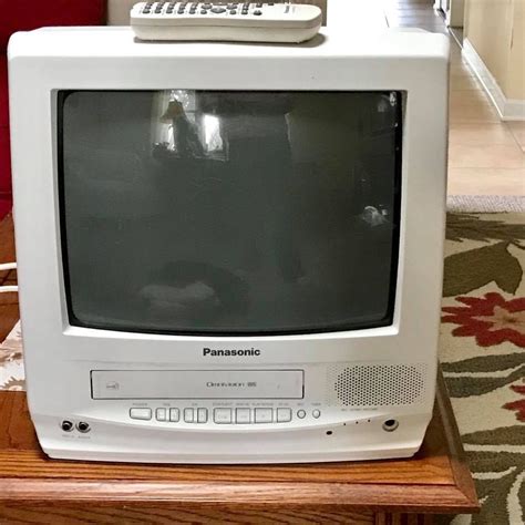 Check spelling or type a new query. TV VCR COMBO 13" Panasonic White Omnivision VHS PVQ-1312W ...