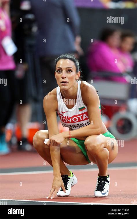 Ivet Lalova Collio Bulgaria Competing In The Womens 200m Heat 3 At