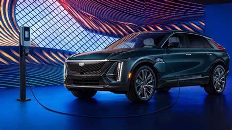 Cadillac Lyriq To Debut Augmented Reality Head Up Display