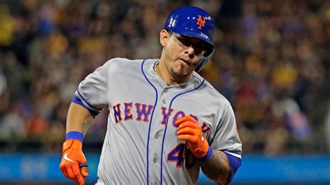 Wilson Ramos Drives In Career High Six Runs Leads Mets To Victory Over