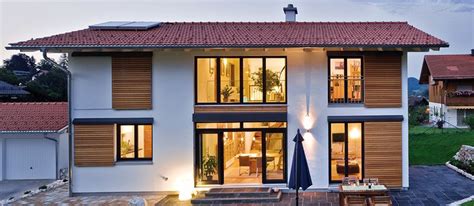 Die sparkasse berchtesgadener land ist seit 2021 ein gemeinwohlzertifiziertes unternehmen. Regnauer Vitalhaus Bayerisch-Gmain | Haus bauen, Haus ...